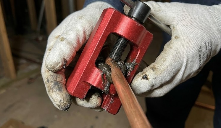 故障の前兆である黒い粉と修理の実態