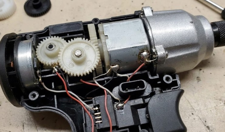 すぐ壊れる？内部構造と耐久性の実態