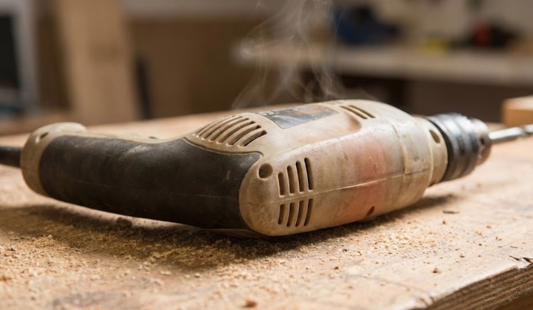 故障の最大の原因は「熱」です