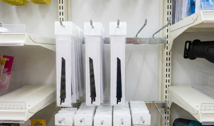 100均には本体がなく替刃のみ販売