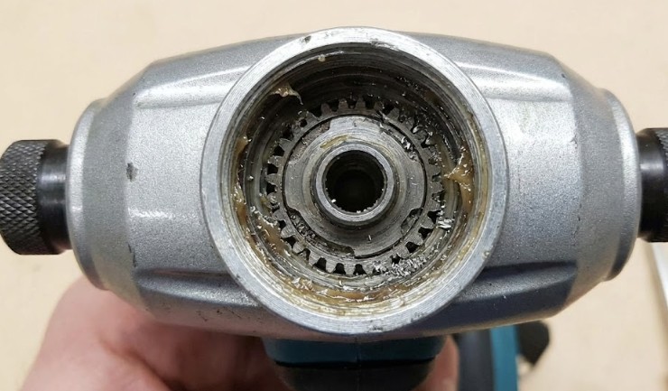 異音はグリス切れのサイン