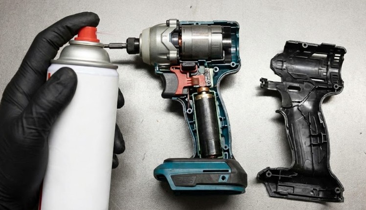 分解やパーツクリーナー使用時の注意点