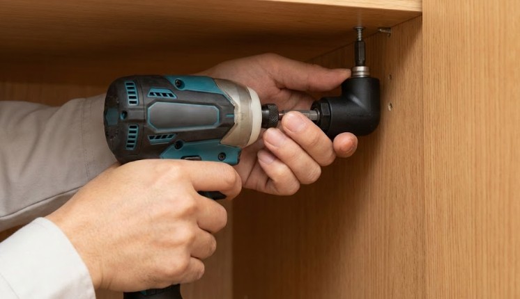 狭い場所に入らない時はアタッチメントを活用