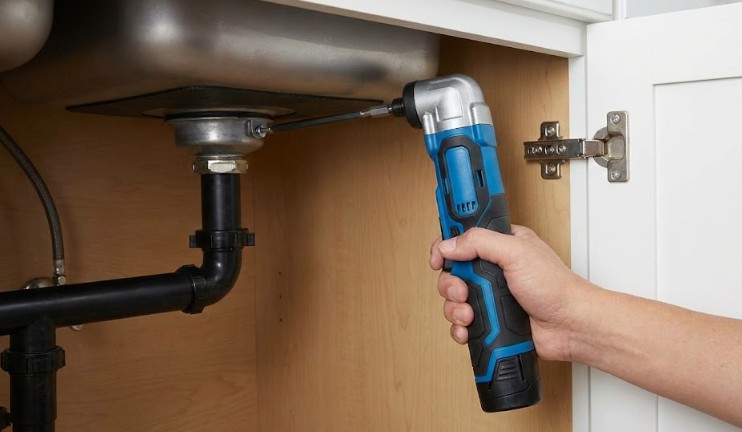 専用のアングルインパクトドライバー導入のメリット