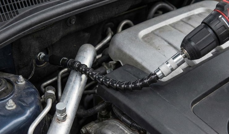 柔軟なフレキシブルシャフトやジョイントの活用