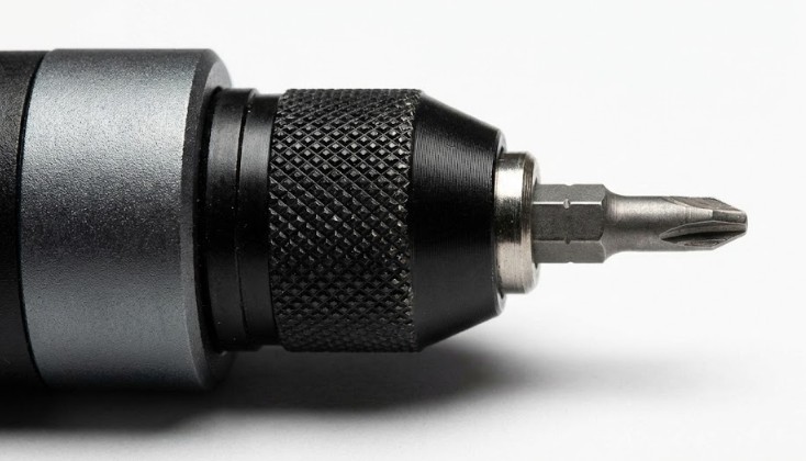 極狭作業には19mmのショートビットを選定