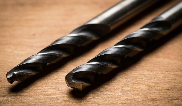 テーパーとストレートの錐の選び方