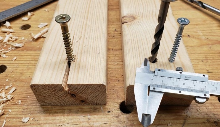 木材の割れを防ぐ下穴サイズの基準