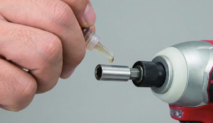 寿命を延ばす注油とメンテナンス