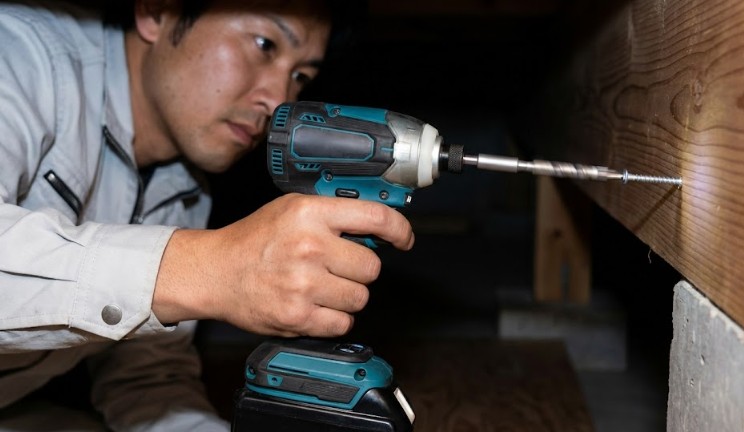 ライトのみ不点灯は故障か