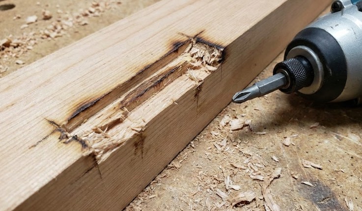 木工の溝切り代用は仕上がりが悪い