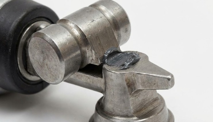 モリブデングリスはハンマー部に適しているか