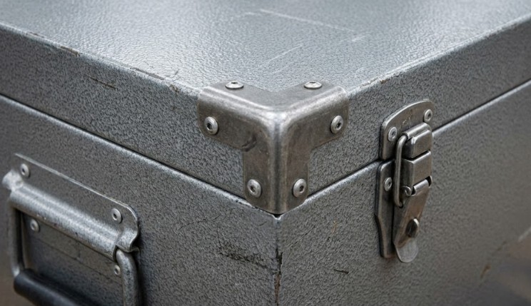 補強金物と塗装で耐久性を高める