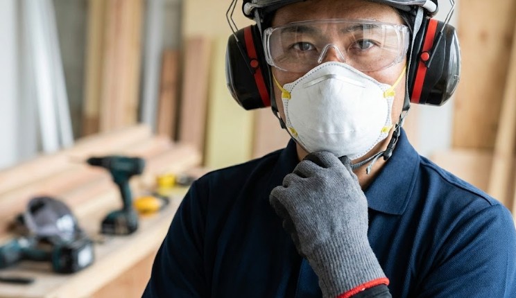 振動や騒音に対する現場での安全対策