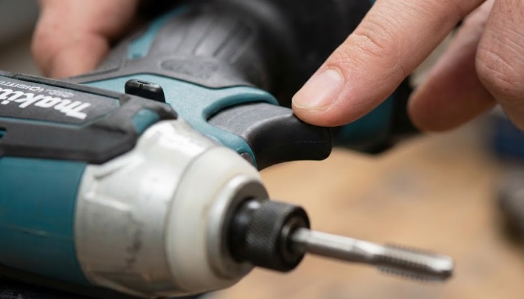 失敗しないやり方と回転数を制御するトリガー操作