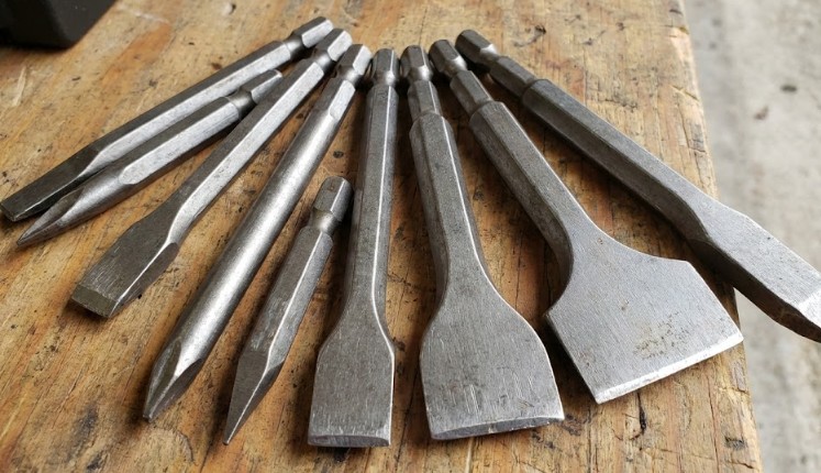 専用のアタッチメントと特殊合金の材質