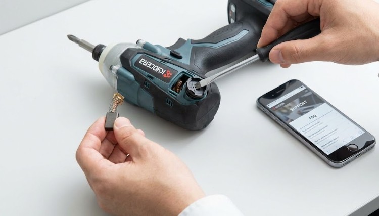 カーボンブラシの交換方法や修理のサポート体制