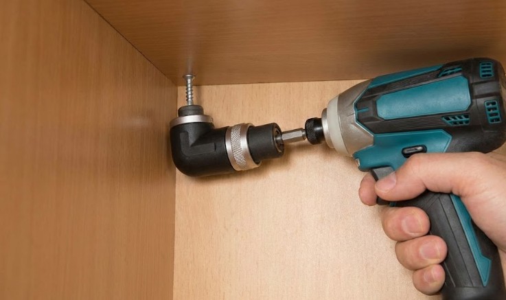 狭所作業に役立つアタッチメントやL型アダプター